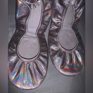 The StoreHouse Flats Brand new HOLOGRAPHIC a flats size 10